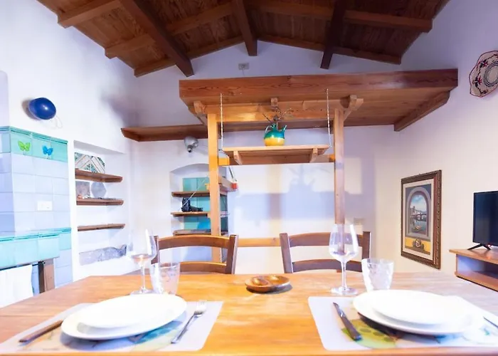 Casa Portella Wi-fi Vista Del Borgo 別荘 ボーザ
