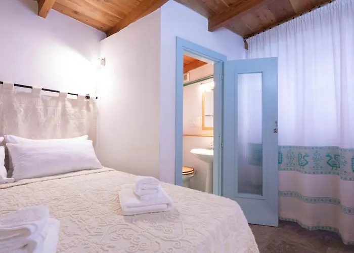 Casa Portella Wi-fi Vista Del Borgo ボーザ